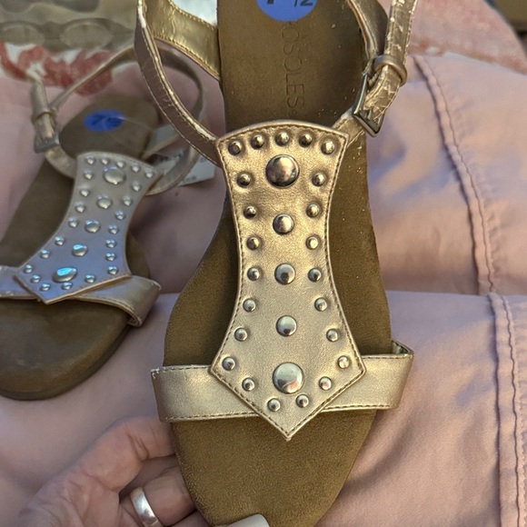 Elegant Gold Studded Women's Sandals - Picture 2 of 4